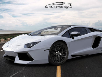 Oakley Design Lamborghini Aventador screenshot