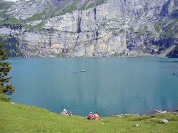 Oeschinensee Quiet Sunday Afternoon screenshot