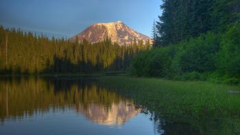 Ollalie Lake, Mount Adams, Washington screenshot