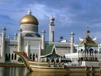 Omar Ali Saifuddin Mosque Bandar Seri Begawan Brunei screenshot