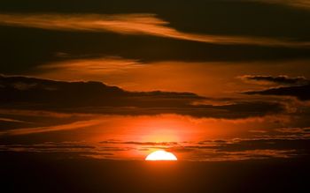 Orange Clouds Sunset screenshot