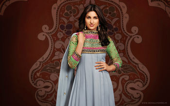 Parineeti Chopra Fashion screenshot