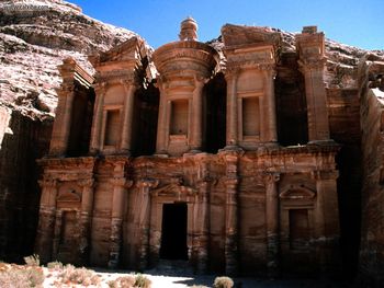 Petra Gorge Monastery Jordan screenshot