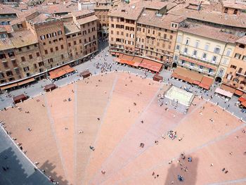 Piazza Del Campo Siena Italy screenshot