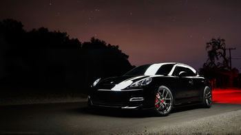 Porsche Panamera Carbon Graphite Vorsteiner 5K screenshot