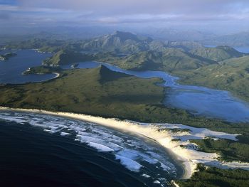 Port Davey, Stephens Bay, Hannant Inlet And Mount Rugby, Tasmania, Australia screenshot