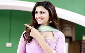 Prachi Desai in Policegiri screenshot