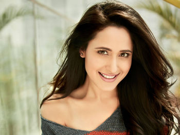 Pragya Jaiswal 4K screenshot