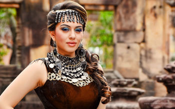 Puli Actress Hansika screenshot