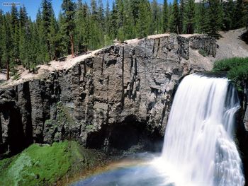 Rainbow Falls California screenshot