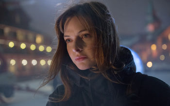 Rebecca Ferguson in The Snowman 2017 4K screenshot