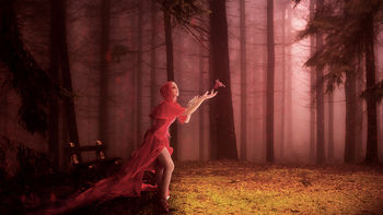 Red Woman screenshot