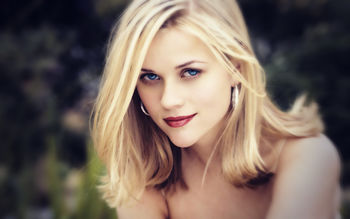 Reese Witherspoon 2012 screenshot