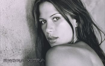 Rhona Mitra screenshot