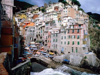 Riomaggiore Italy screenshot