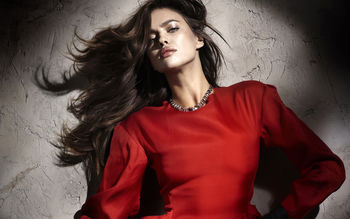 Russian Model Irina Shayk screenshot