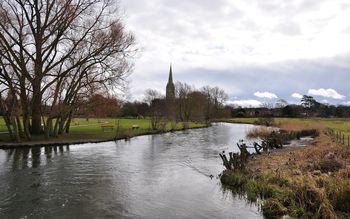 Salisbury Cathedral, Wiltshire, United Kingdom screenshot