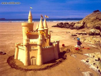 Sand Castle On The Beach screenshot