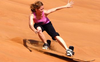 Sandboarding In Dubai screenshot