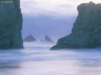 Sea Stacks Bandon Oregon screenshot