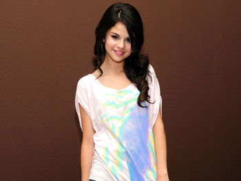 Selena Gomez 51 screenshot