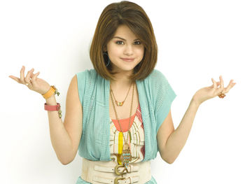 Selena Gomez 77 screenshot