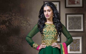 Shraddha Kapoor Green Anarkali screenshot