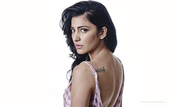 Shruti Haasan Tattoo screenshot