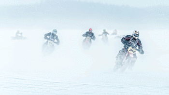 Snow Bike Racing 4K screenshot