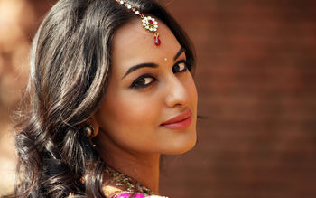 Sonakshi Sinha screenshot