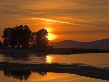 Spanish Banks Sunset, Vancouver, British Columbia screenshot