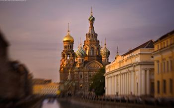 St. Petersburg At Sunset screenshot