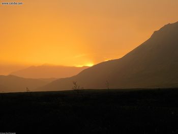 Stormy Sunset Highway Pass Denali National Park Alaska screenshot