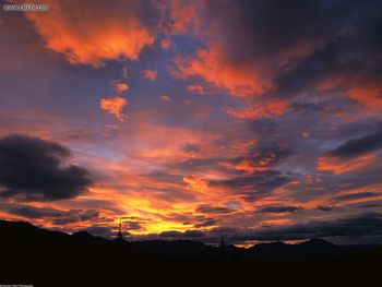 Sunrise Teklanika River Valley Denali Alaska screenshot