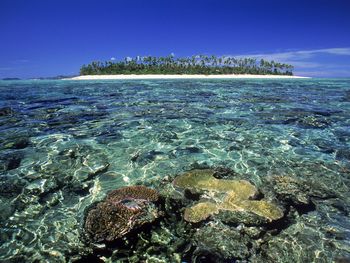 Tavarau Island, Fiji screenshot