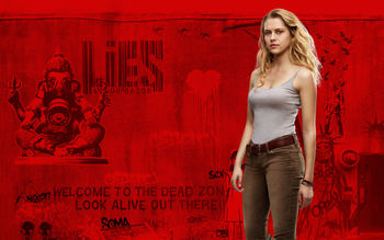 Teresa Palmer in Warm Bodies screenshot