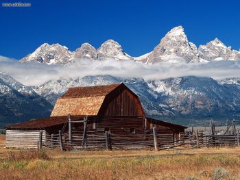 Teton Barn Jackson Hole Wyoming screenshot