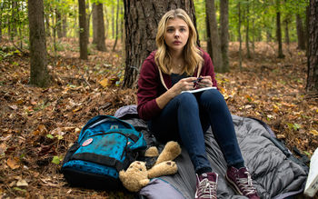 The 5th Wave Chloe Moretz screenshot