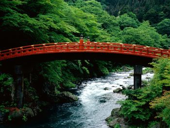 The Sacred Bridge Daiya River Nikko Japan screenshot