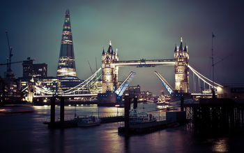 Tower Bridge of London screenshot
