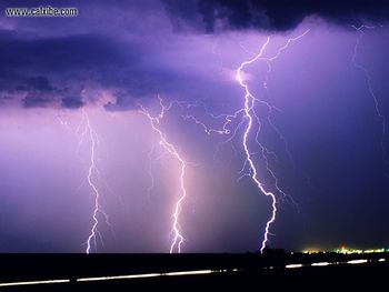 Triple Purple Lightning screenshot