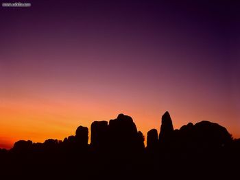 Twilight Alpine Buttes Wildlife Sanctuary Mojave Desert California screenshot