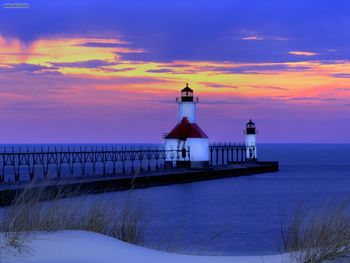 Twilight St. Joseph Lighthouse, Michigan screenshot