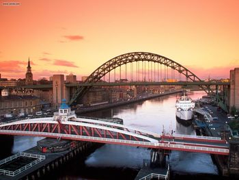 Tyne Bridge And Swing Bridge Newcastle Upon Tyne United Kingdom screenshot