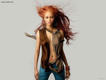 Tyra Banks screenshot