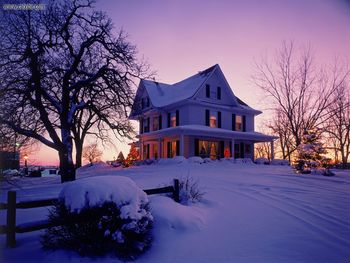 Victorian Home At Christmas Middleton Wisconsin screenshot