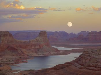 View From Alstrom Point, Page, Utah screenshot