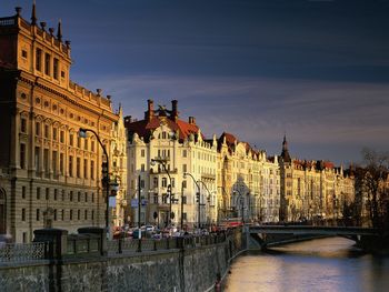 Vltava River Czech Republic screenshot