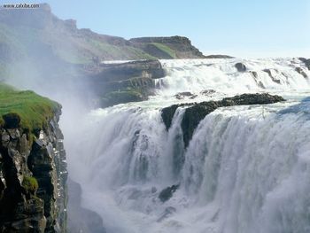 Water Fall Golden Falls Iceland screenshot