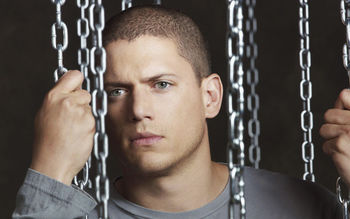 Wentworth Miller Prison Break Season 5 screenshot